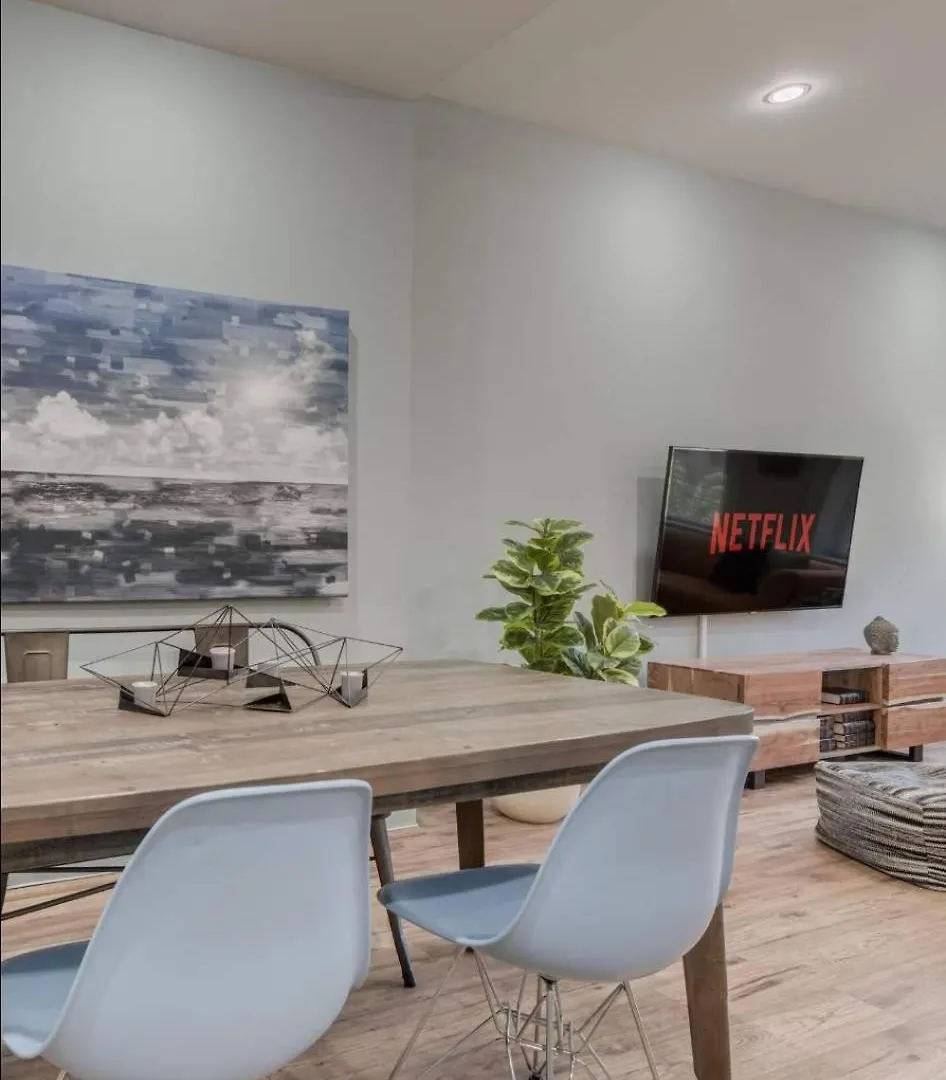 Casa Queen East Jaw Dropping 3Br Suite Toronto